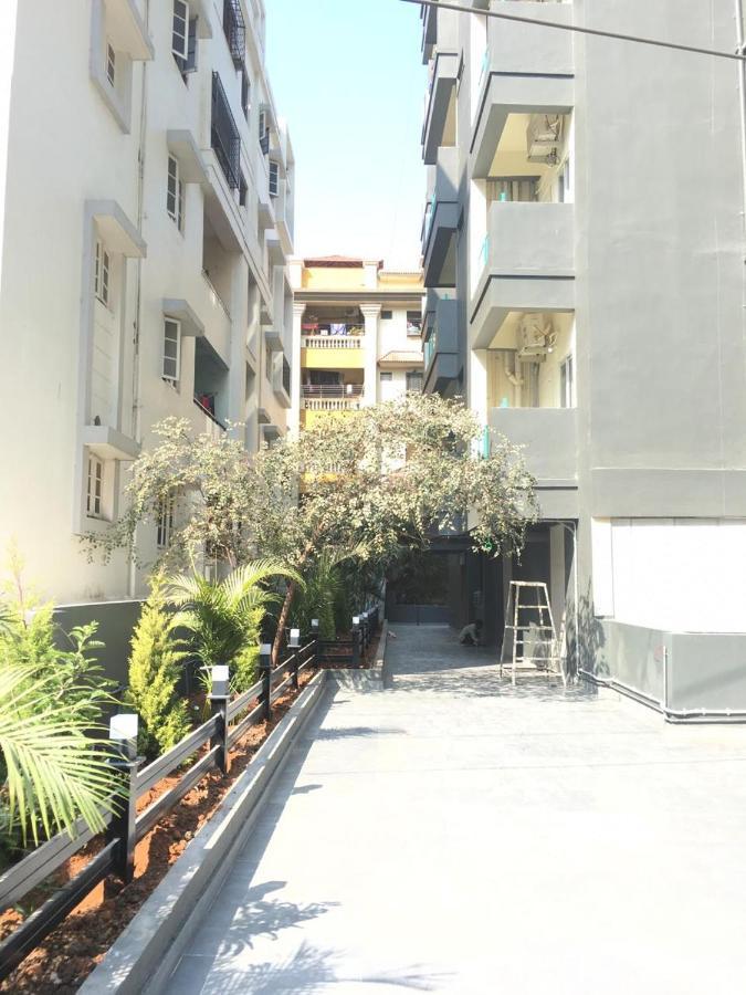 Hostel Rove By Boston Living Hyderabad Exterior foto